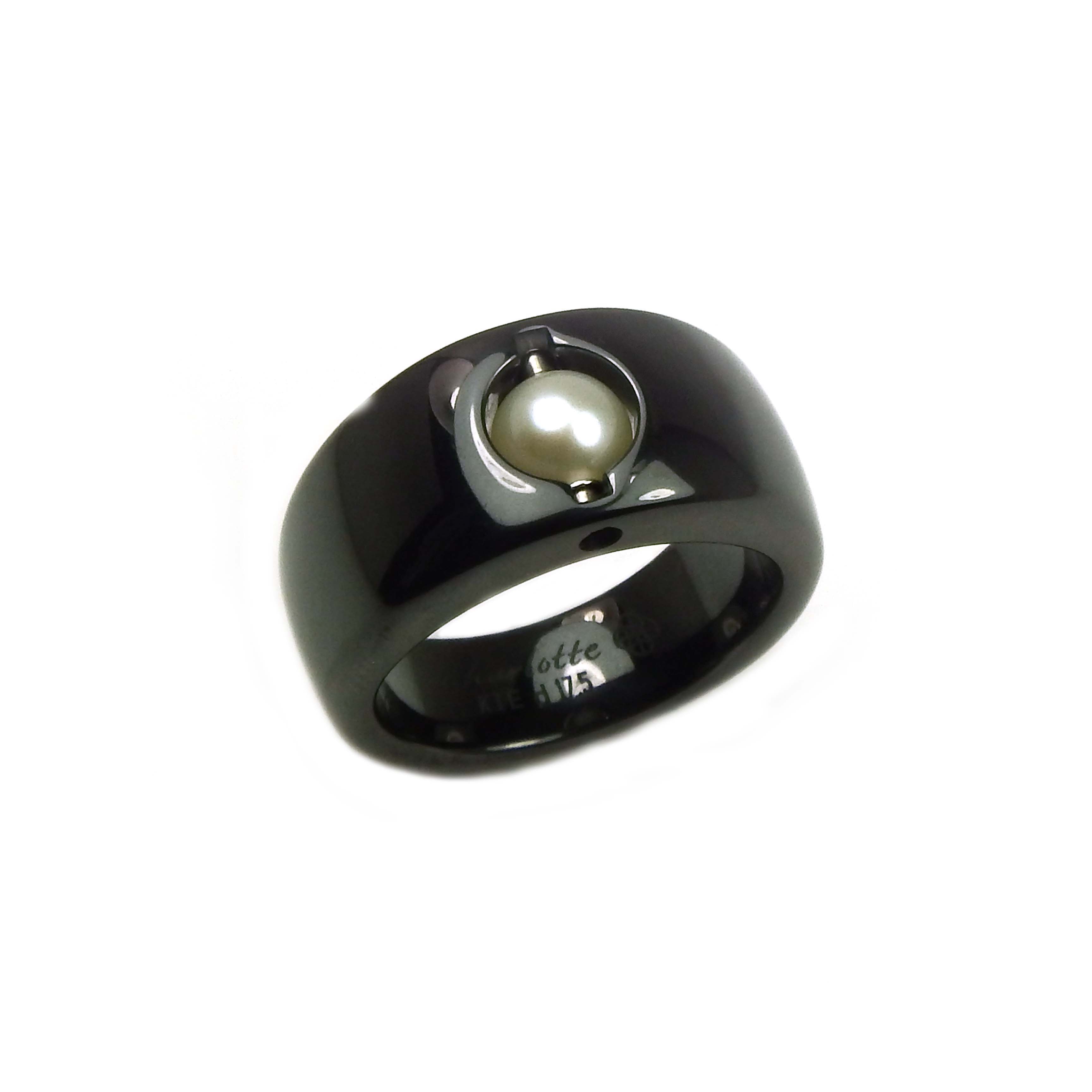 Charlotte Ring Keramik schwarz